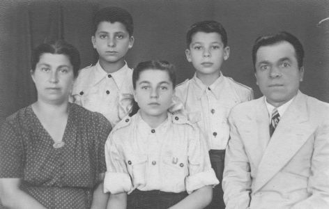 משפחת אפלבוים לפני העליה לארץ